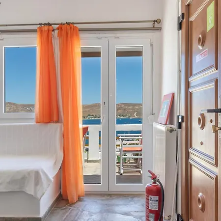Apartment Agnadi Serifos Town